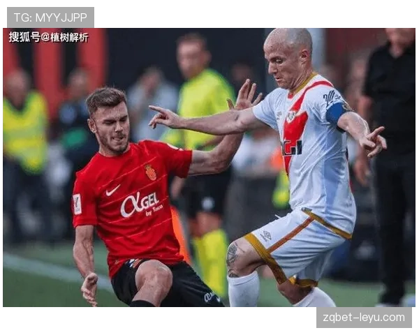 马洛卡中路渗透战术奏效，助球队斩获关键胜利引关注